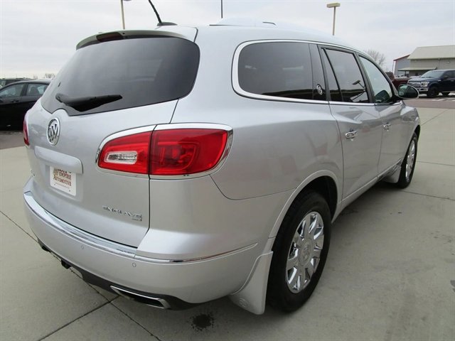 Used 2017 Buick Enclave Premium w/ Trailering Package image 7