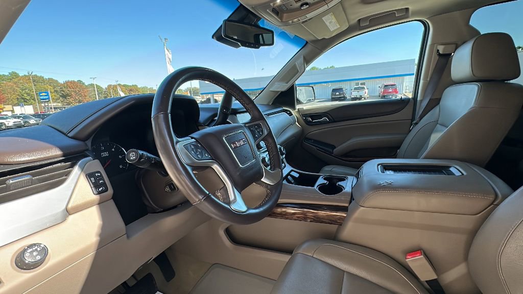 Used 2017 GMC Yukon SLT w/ Open Road Package image 11