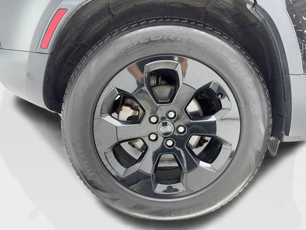 Used 2022 Land Rover Defender 110 S image 40