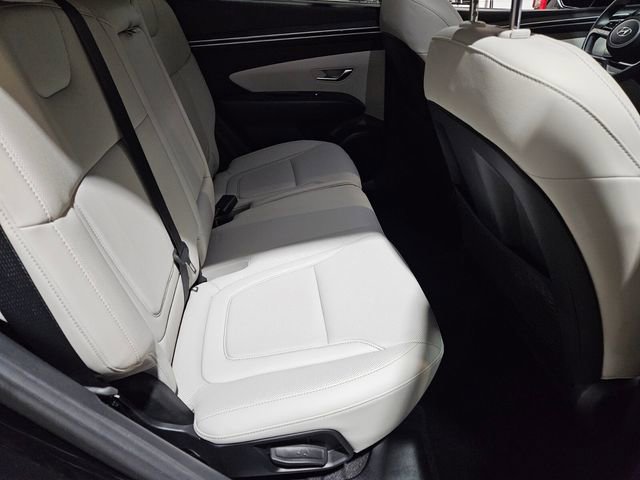 Used 2023 Hyundai Tucson SEL w/ Convenience Package image 18