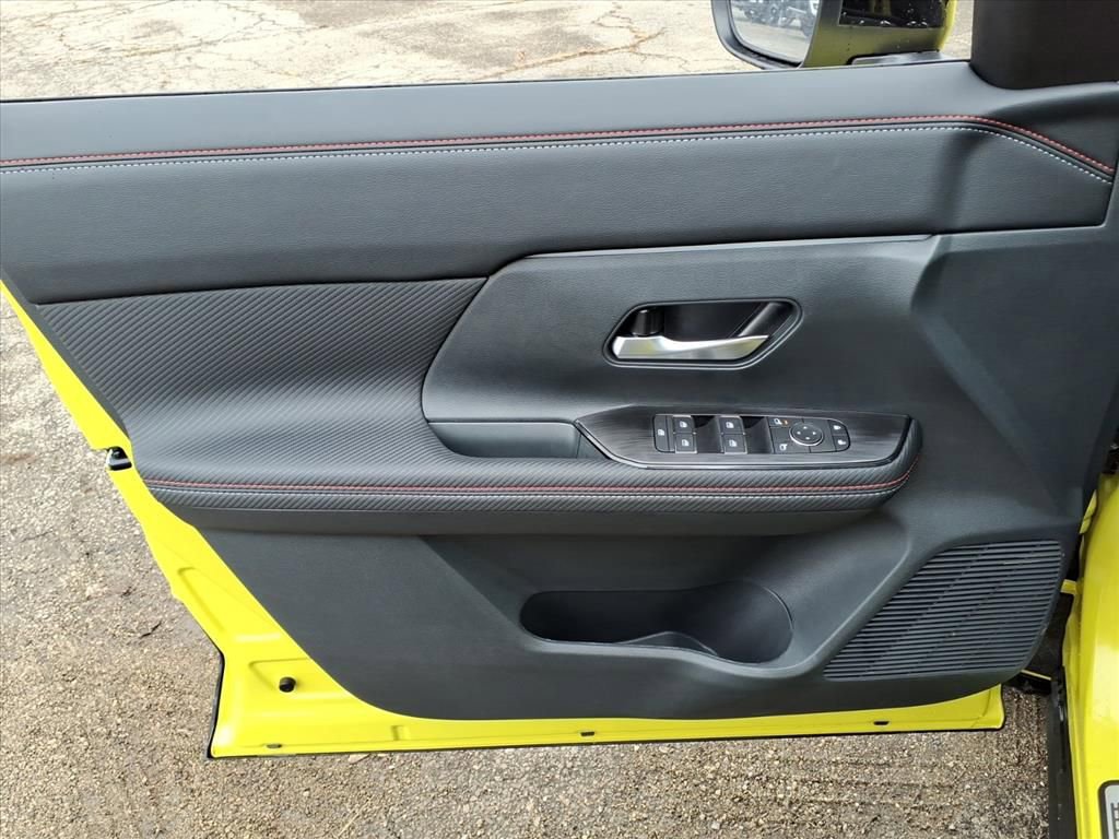 New 2026 Nissan Kicks SR w/ SR Premium Package image 20