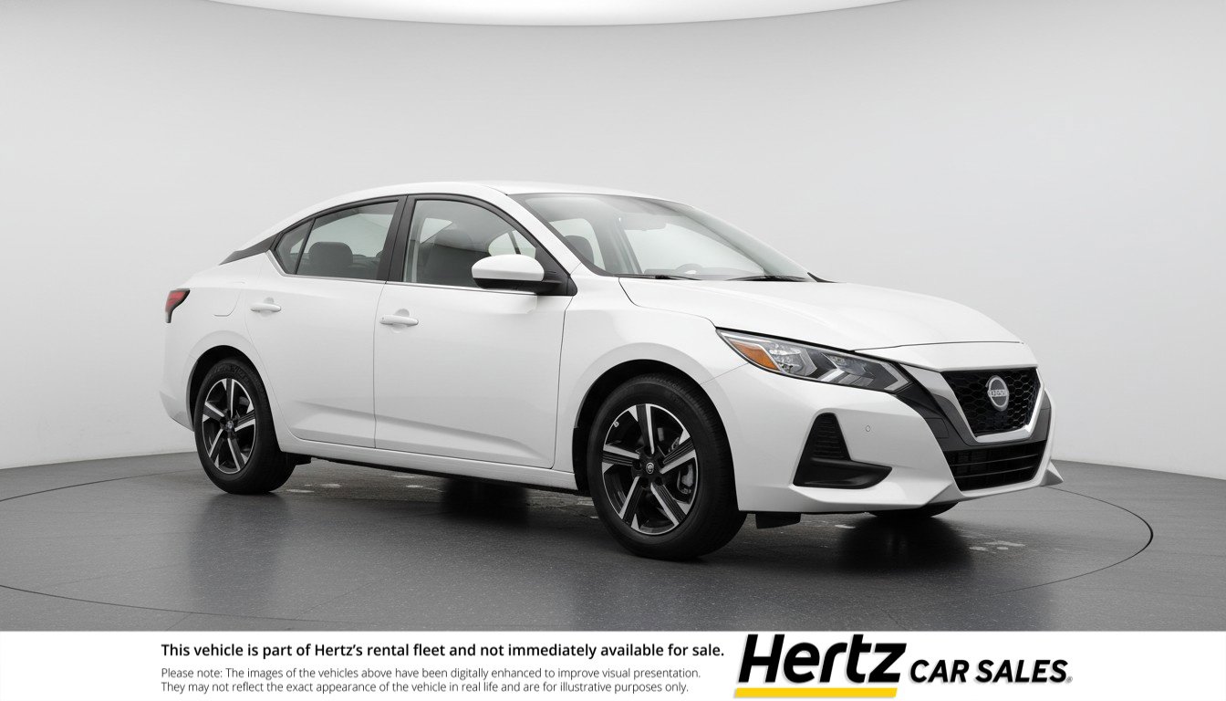 Used 2025 Nissan Sentra SV FWD image 1