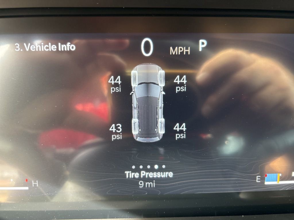 New 2025 Jeep Grand Cherokee Altitude image 31