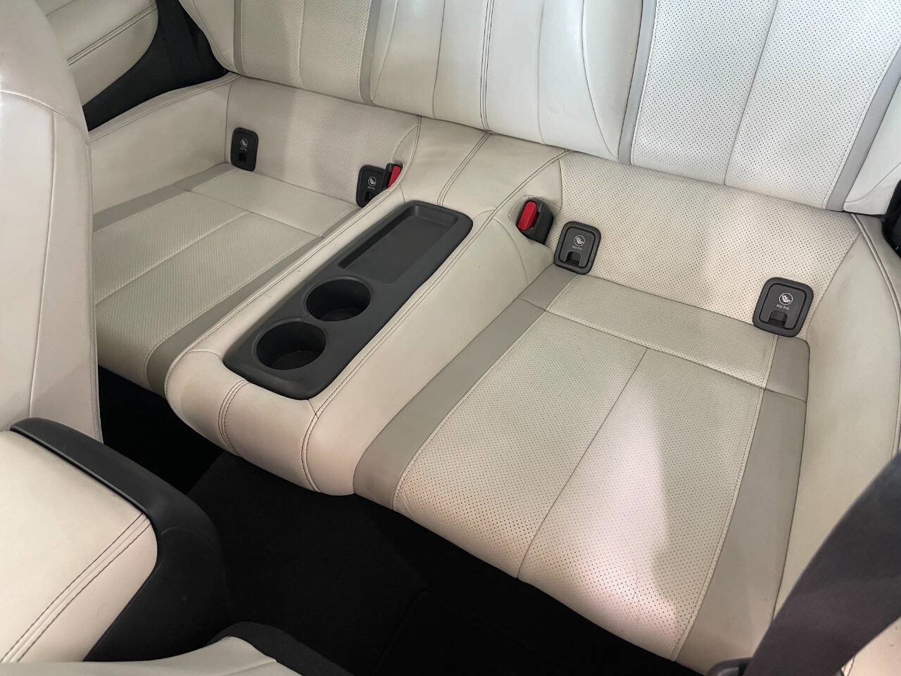 Used 2017 INFINITI Q60 Red Sport 400 image 18