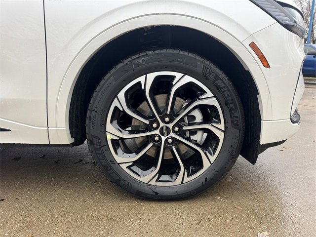 New 2026 Lincoln Nautilus Reserve image 11