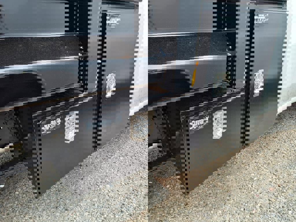 New 2025 GMC Sierra 3500 Pro w/ Convenience Package image 6