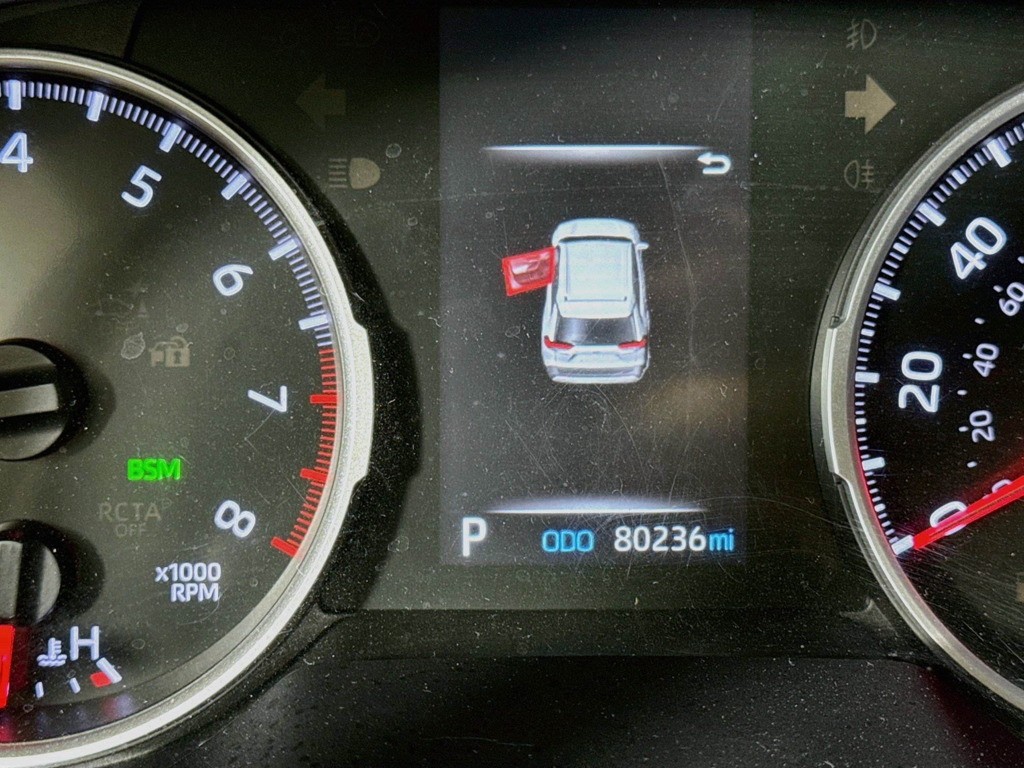 Used 2021 Toyota RAV4 XLE FWD image 16