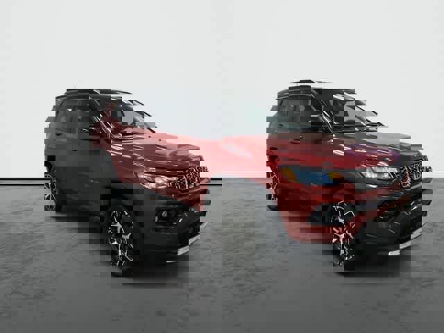 Used 2026 Jeep Compass Limited image 5