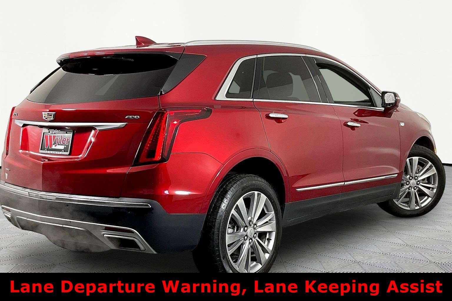 Used 2024 Cadillac XT5 Premium Luxury AWD/4WD image 6