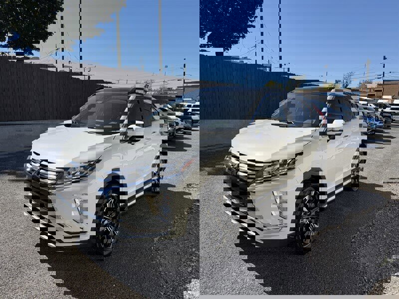 Used 2020 Mitsubishi Eclipse Cross SE image 5