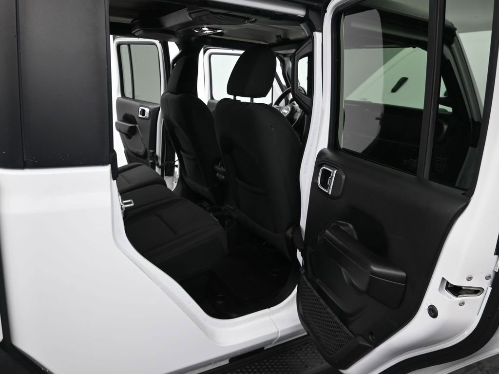 Used 2020 Jeep Gladiator Sport w/ Quick Order Package 24S image 11