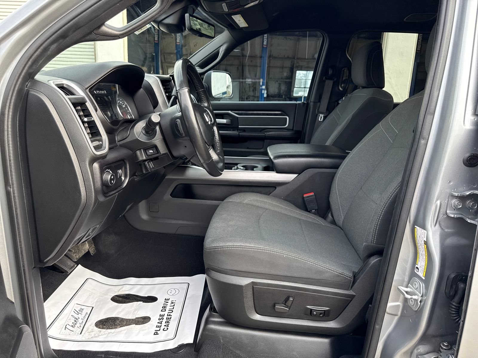 Used 2022 RAM 2500 Big Horn w/ Level B Equipment Group image 9