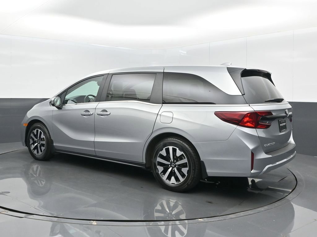 Certified 2025 Honda Odyssey EX-L image 16