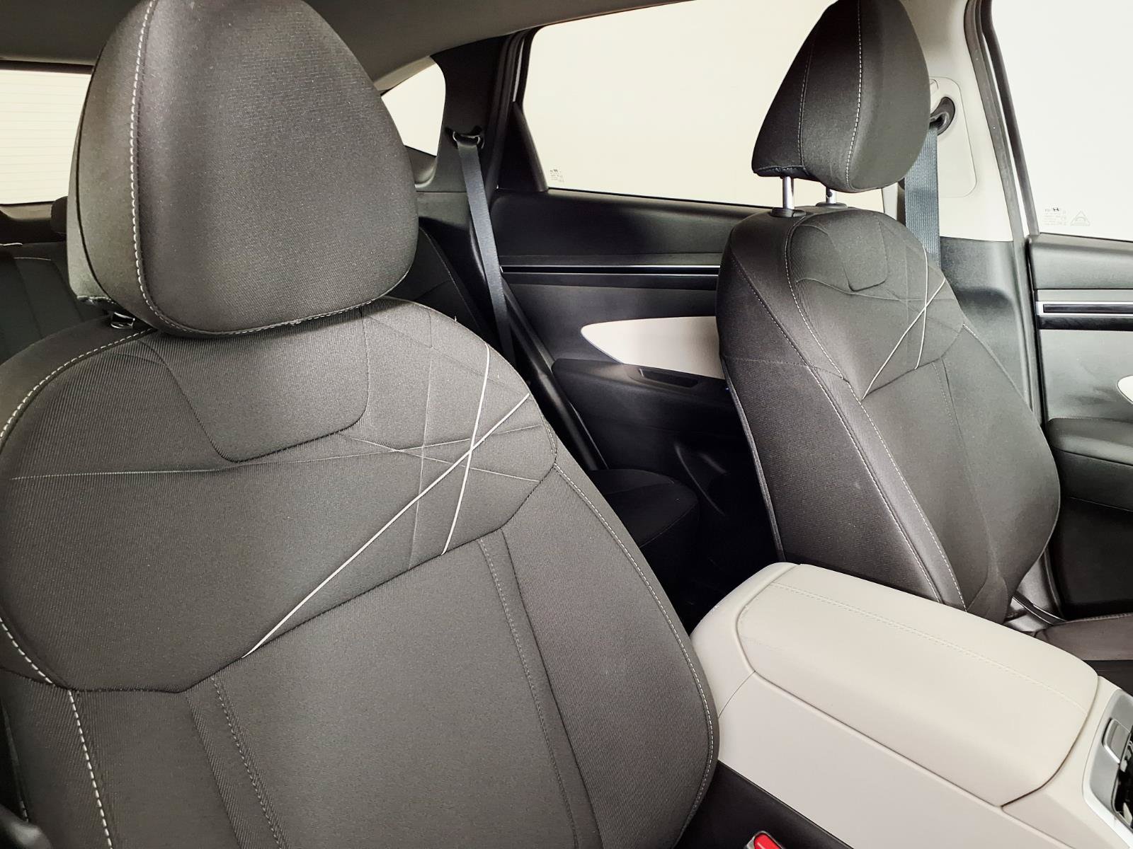Certified 2024 Hyundai Tucson SE FWD image 10