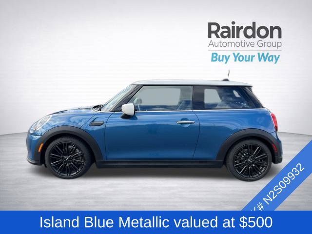 Used 2022 MINI Cooper 2-Door Hardtop FWD image 4
