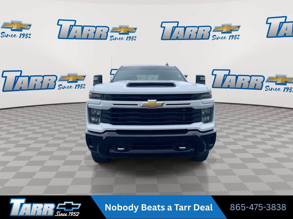 Used 2024 Chevrolet Silverado 2500 Custom w/ Custom Value Package AWD/4WD image 3