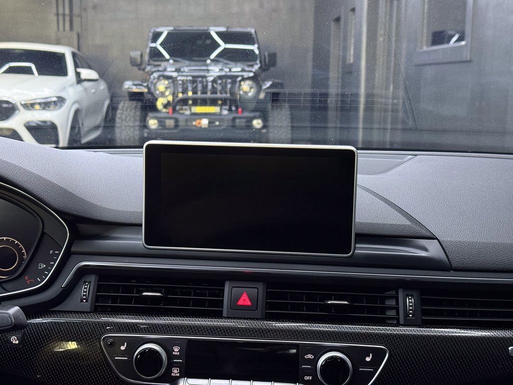 Used 2018 Audi S4 Premium Plus w/ Navigation Package image 22