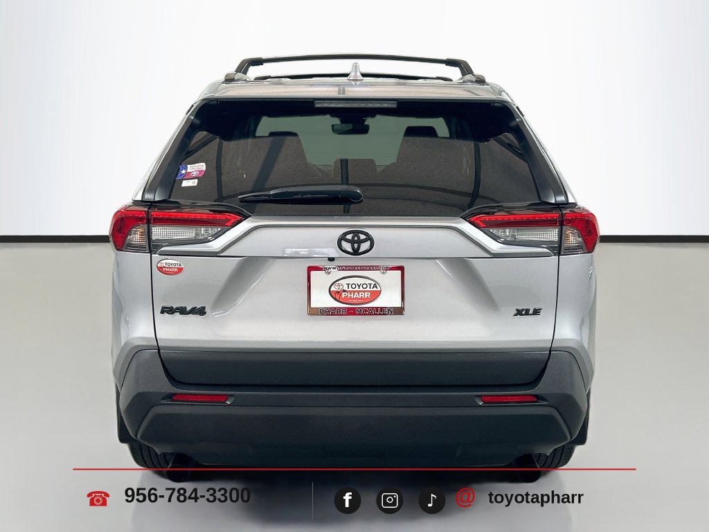 Used 2025 Toyota RAV4 XLE w/ Convenience Package FWD image 6
