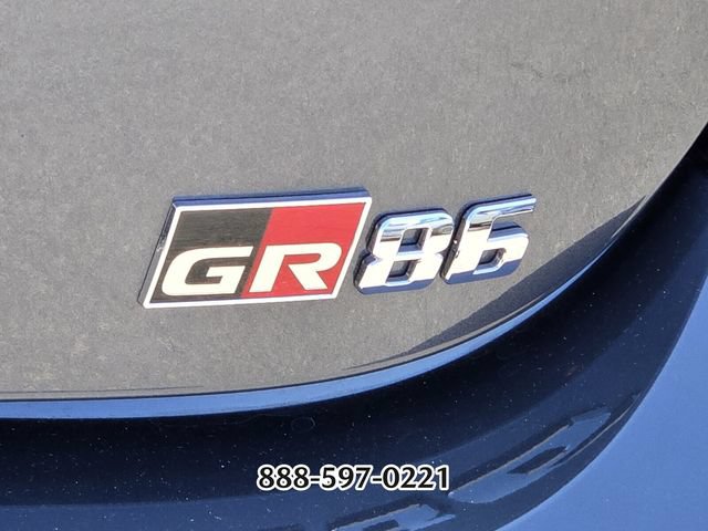 Used 2025 Toyota GR86 Premium RWD image 15
