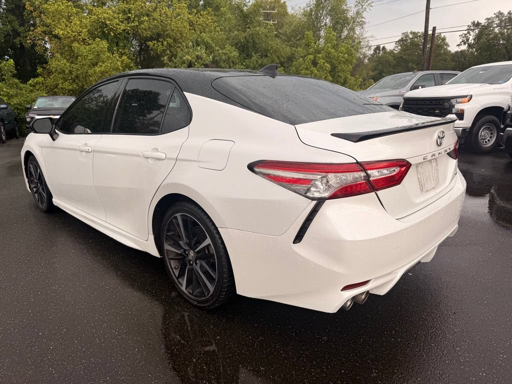 Used 2019 Toyota Camry XSE w/ Navigation Package FWD image 5