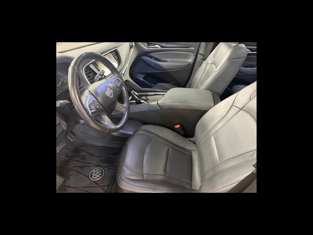 Used 2019 Buick Enclave Premium w/ Experience Buick Package FWD image 11