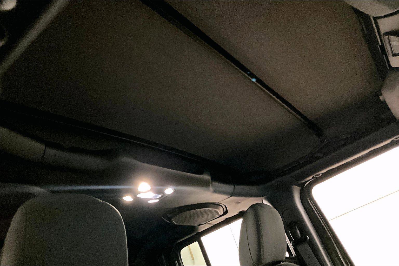 Used 2021 Jeep Gladiator Rubicon image 21