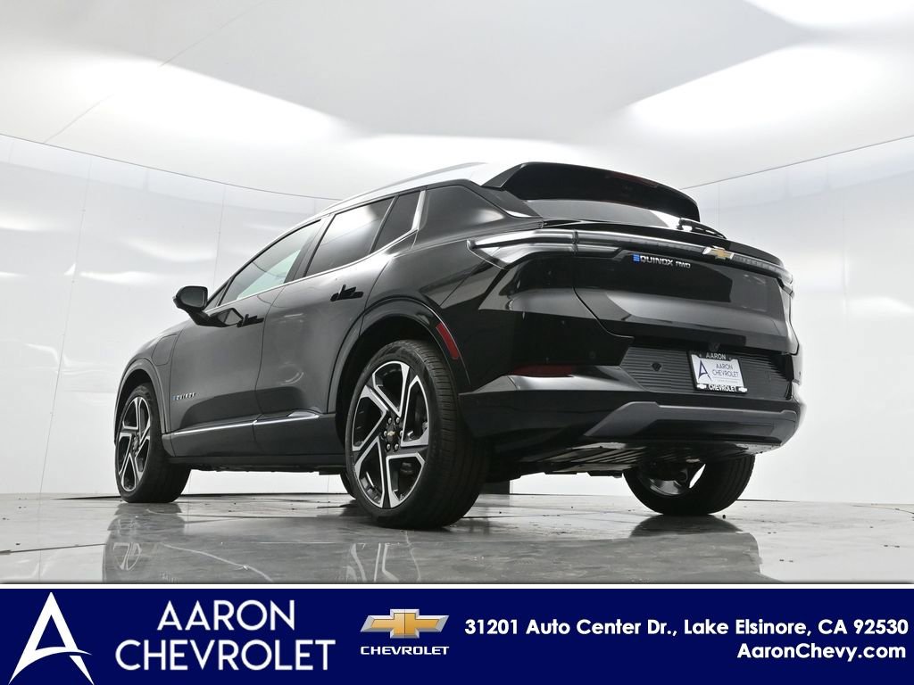 New 2025 Chevrolet Equinox EV LT image 47