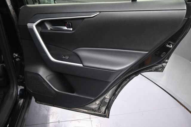 Used 2024 Toyota RAV4 XLE FWD image 15