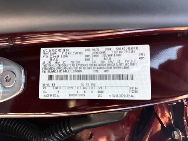 Certified 2020 Lincoln Corsair AWD w/ Equipment Group 101A image 32