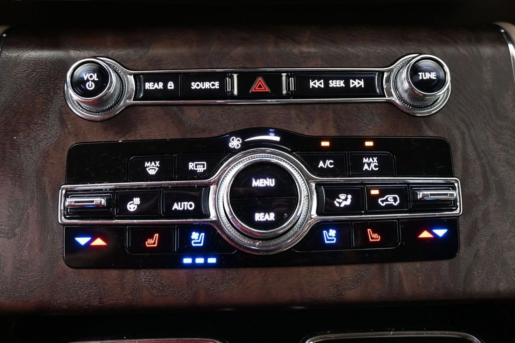 Used 2021 Lincoln Aviator Grand Touring w/ Equipment Group 302A AWD/4WD image 18