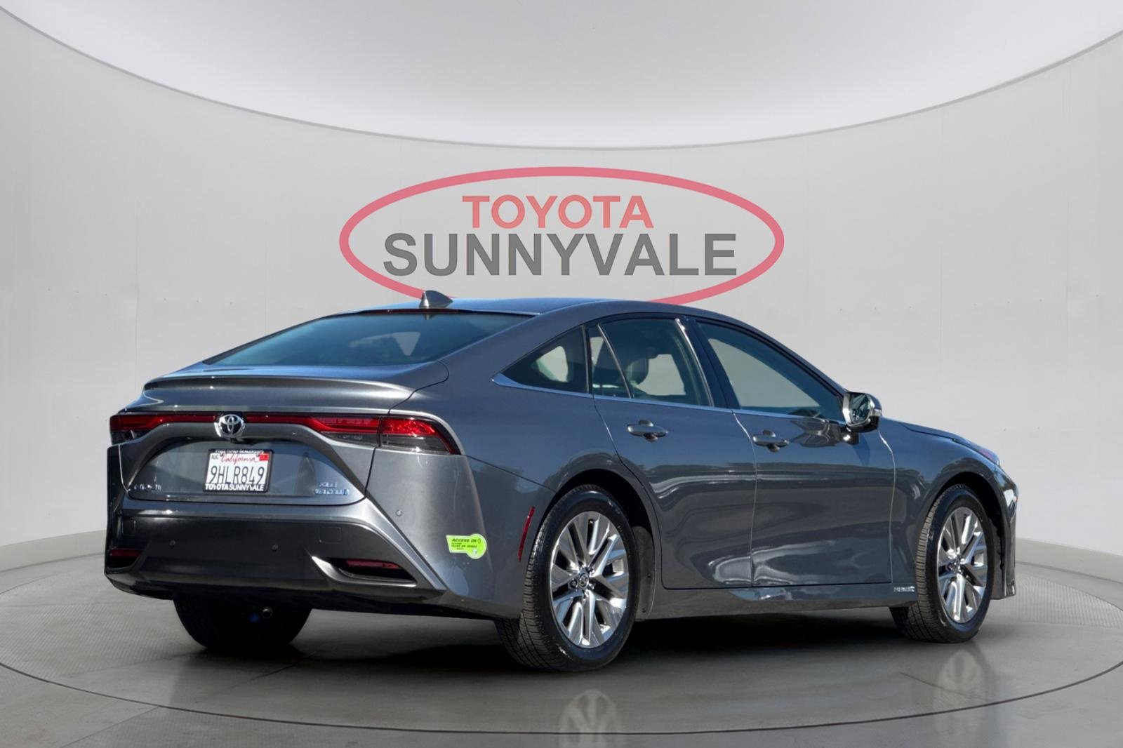 Certified 2023 Toyota Mirai XLE image 3