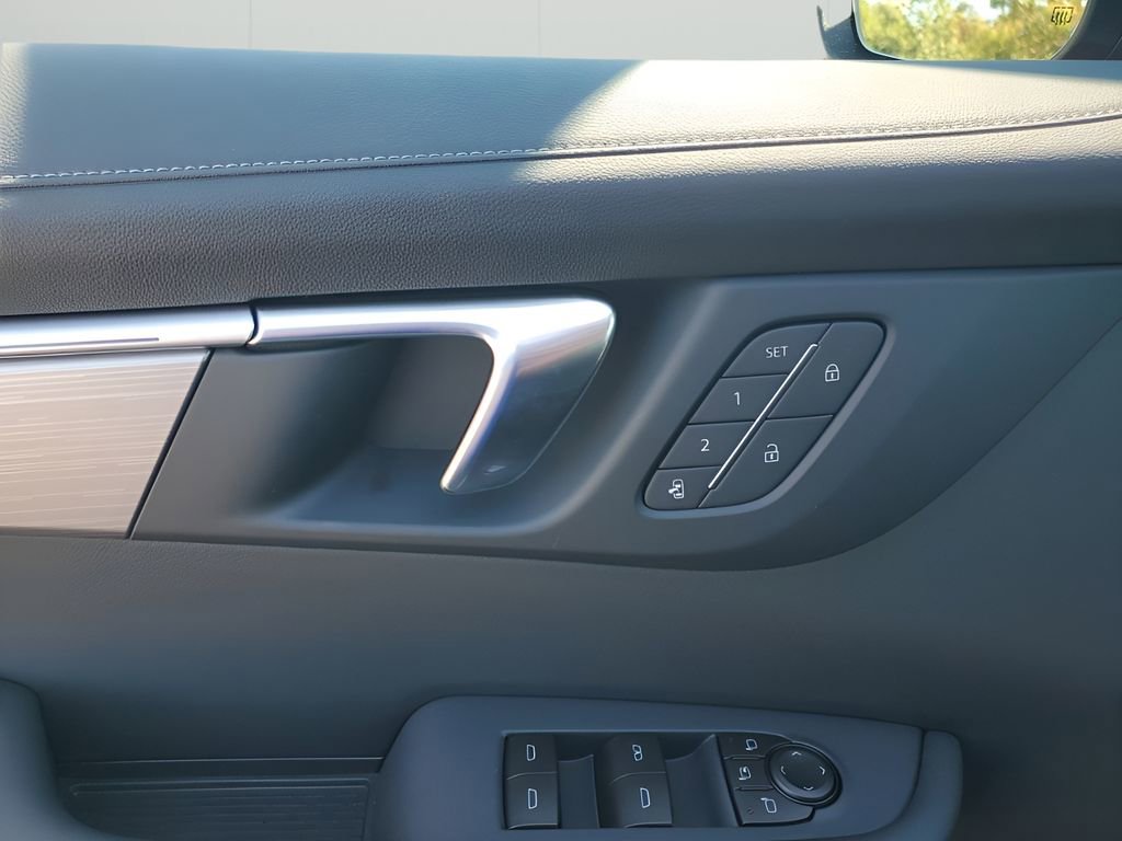 New 2026 Buick Enclave Preferred w/ Power Package image 27