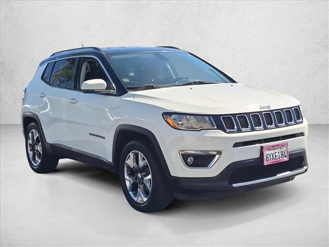 Used 2018 Jeep Compass Limited w/ Navigation Group FWD video 3