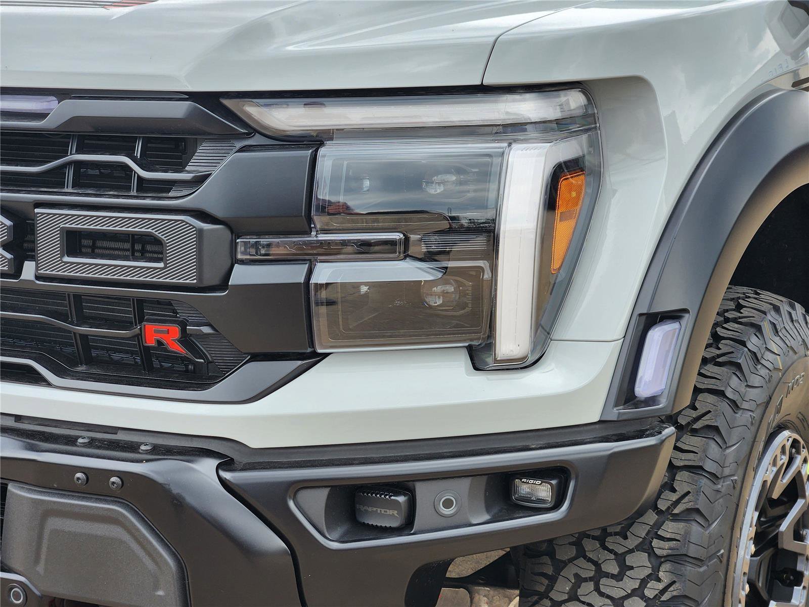 New 2026 Ford F150 Raptor w/ Equipment Group 803A Raptor R AWD/4WD image 5