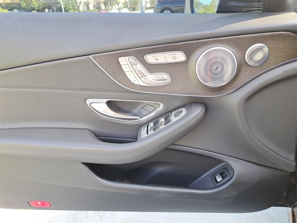 Used 2020 Mercedes-Benz C 300 Cabriolet image 18