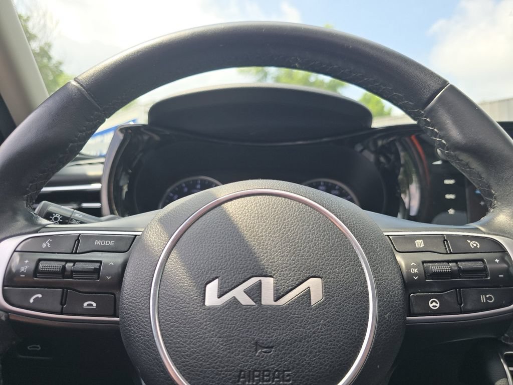 Used 2023 Kia K5 EX FWD image 27