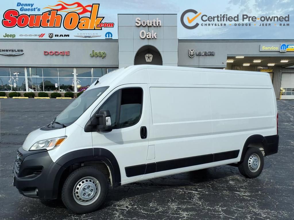 Used 2025 RAM ProMaster 2500 w/ Convenience Group FWD image 4