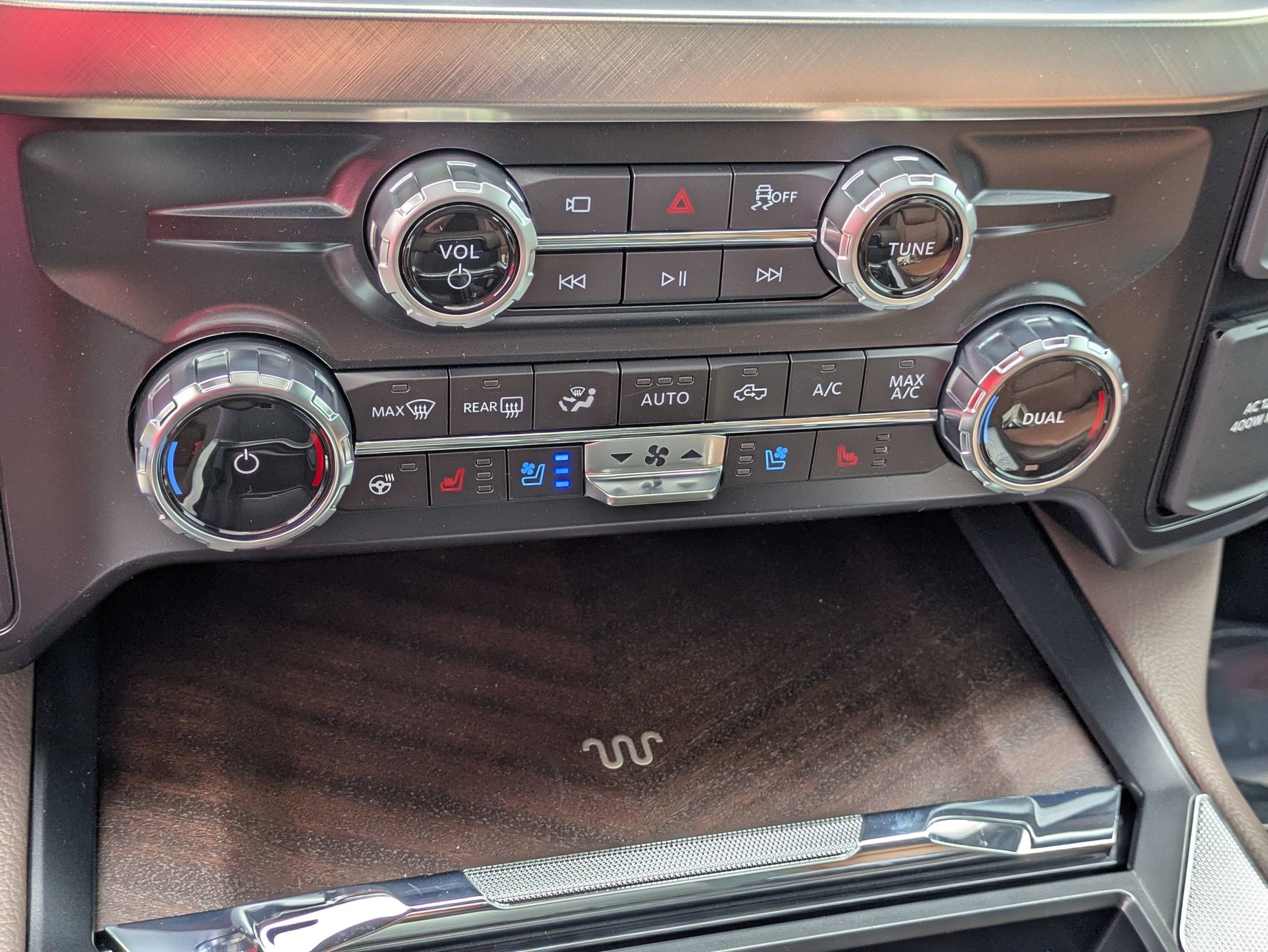 New 2026 Ford F250 King Ranch w/ Chrome Package image 23