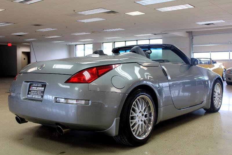 Used 2004 Nissan 350Z Touring image 39