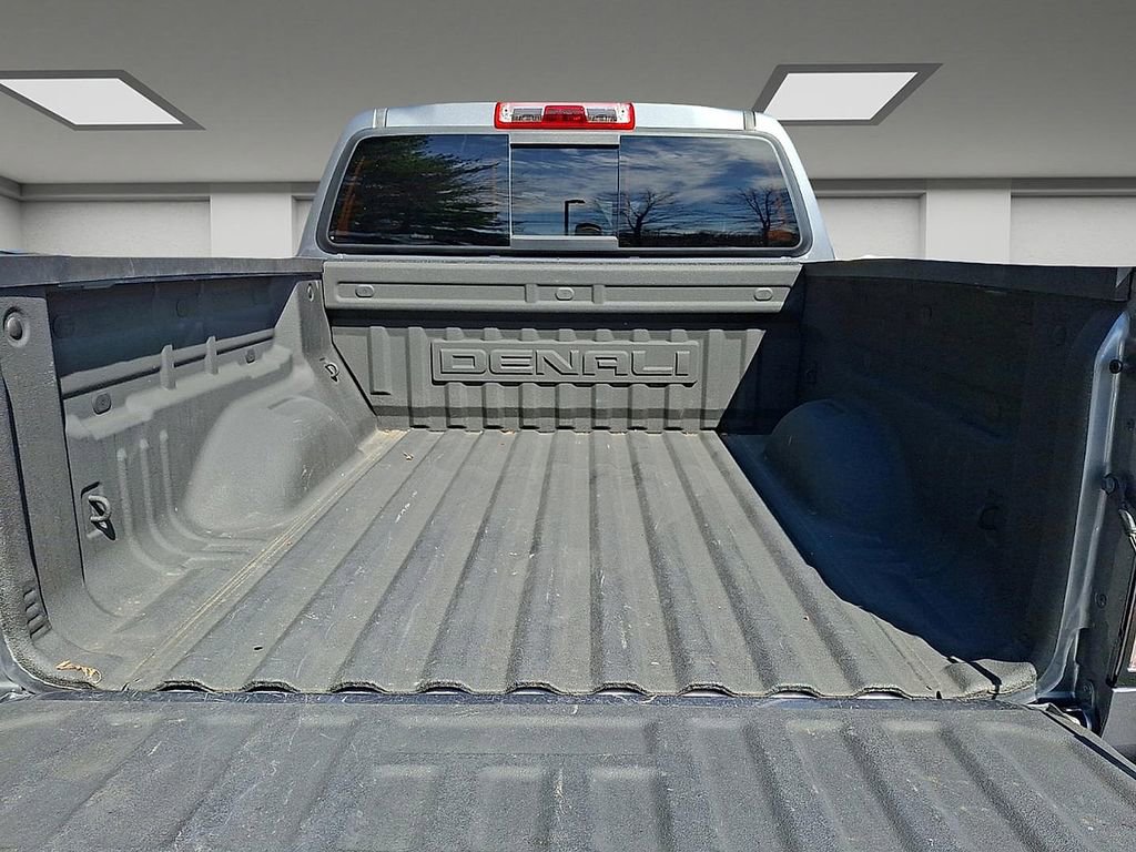 Used 2022 GMC Canyon Denali image 29