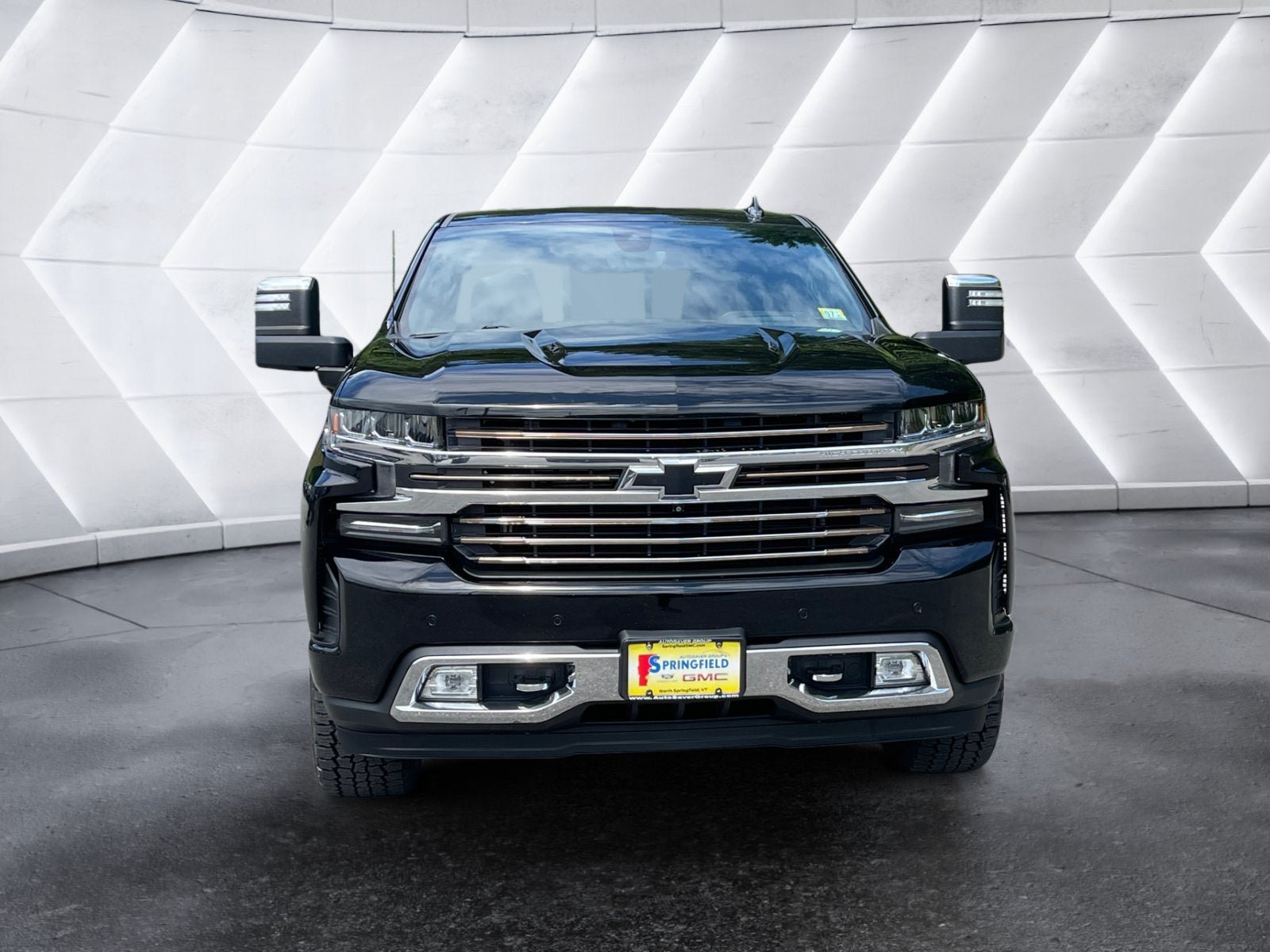 Used 2022 Chevrolet Silverado 1500 High Country w/ Technology Package AWD/4WD image 26
