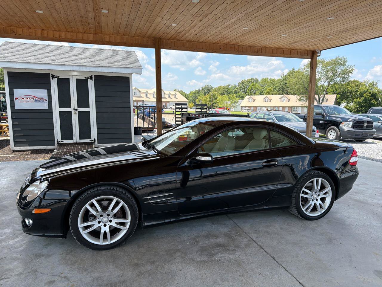 Used 2008 Mercedes-Benz SL 550 image 2