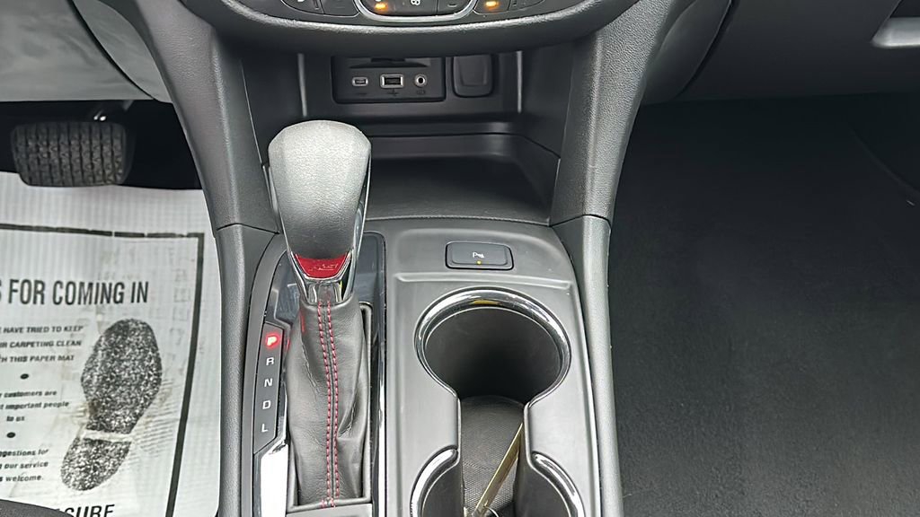 Used 2024 Chevrolet Equinox RS image 20