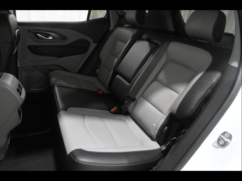 Certified 2023 GMC Terrain SLT w/ Infotainment Package II AWD/4WD image 20