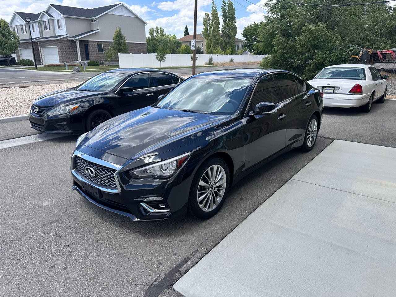 Used 2021 INFINITI Q50 Luxe w/ Cargo Package AWD/4WD image 3