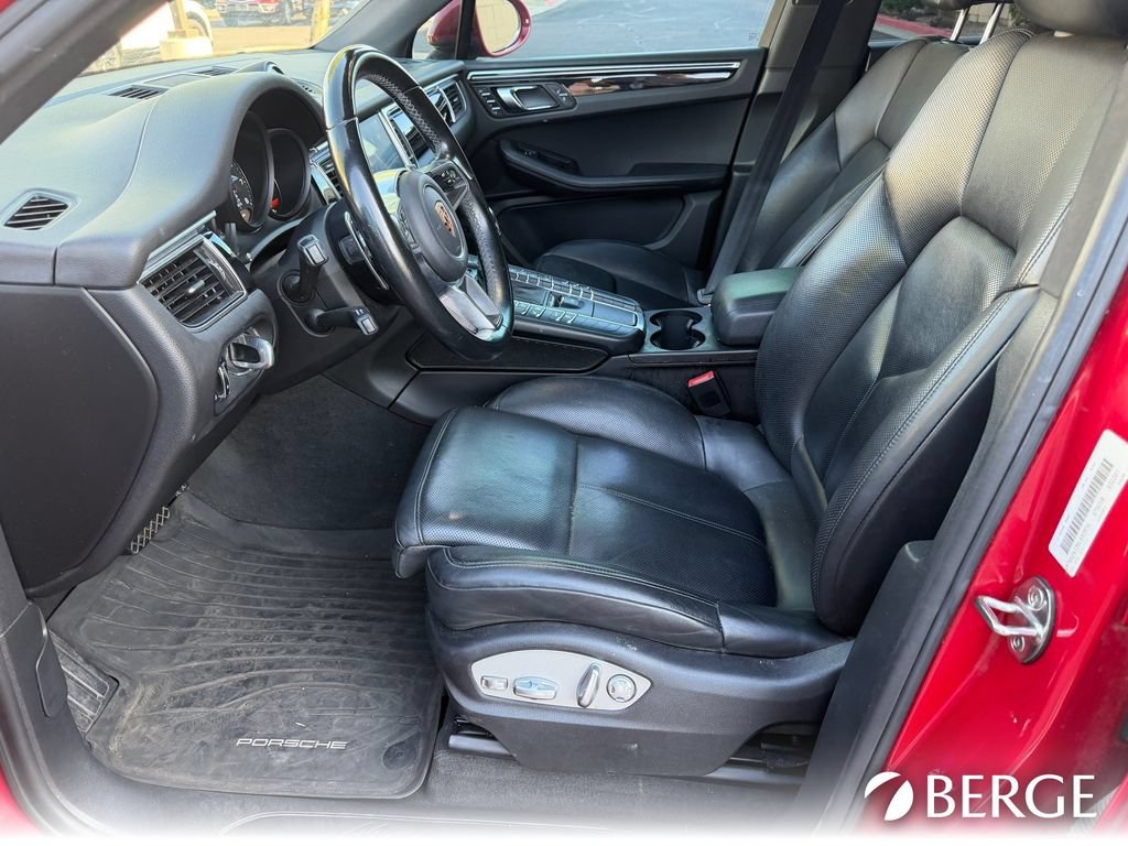 Used 2017 Porsche Macan AWD/4WD image 13