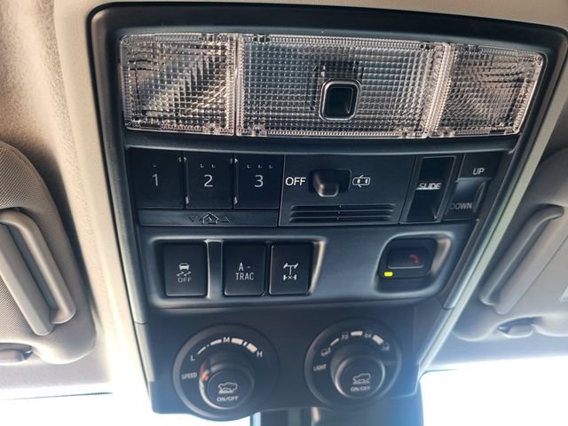 Used 2022 Toyota 4Runner TRD Pro AWD/4WD image 20