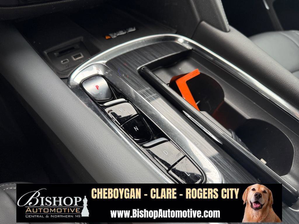 Used 2023 Buick Enclave Essence w/ Sport Touring Edition AWD/4WD image 29