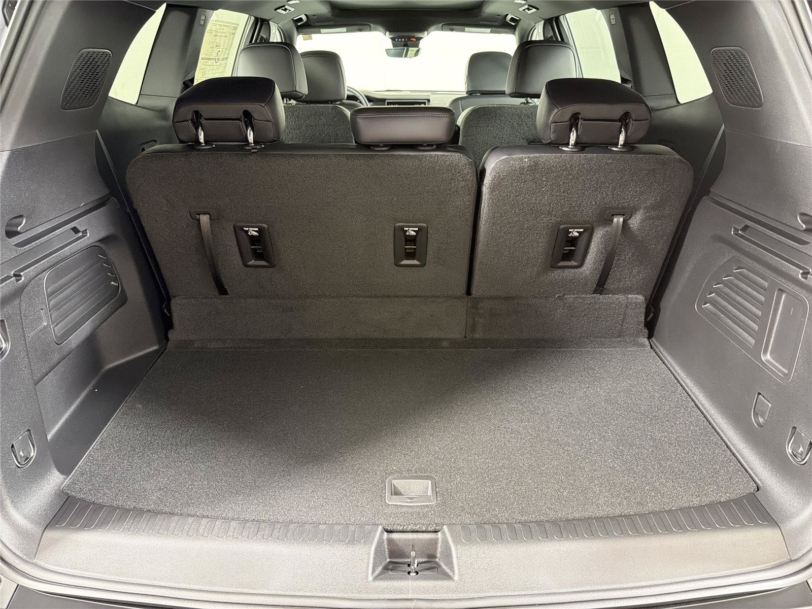 New 2026 GMC Acadia Elevation w/ Black Edition FWD image 19