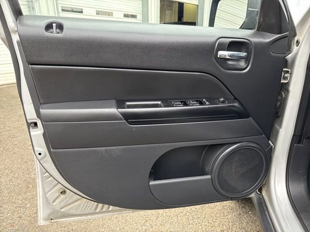 Used 2013 Jeep Patriot Sport w/ PWR Value Group image 22